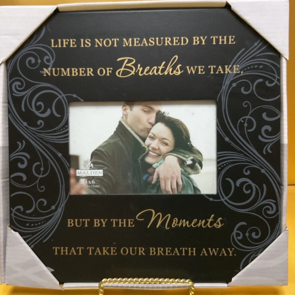 Malden Designs 4x6 Life Moments Quote Photo Frame Black Gold 4276-46
